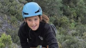 Júlia Nadal, haciendo una vía ferrata.