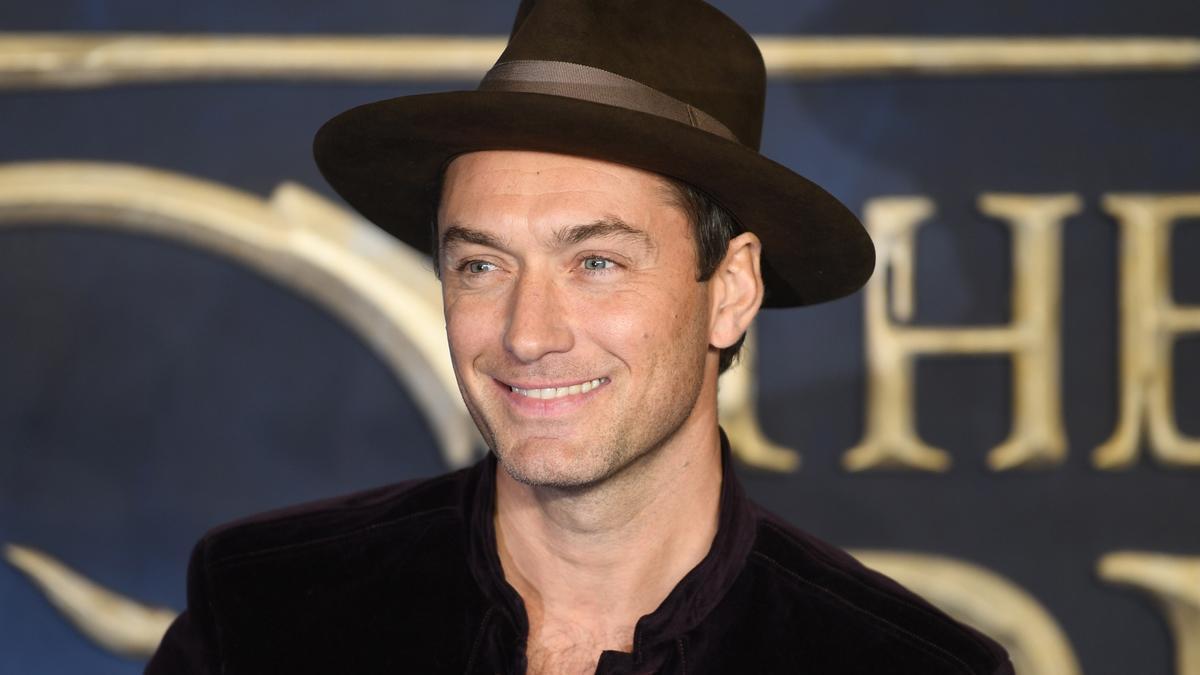 Jude Law estará a la cabeza del reparto de &#039;Skeleton Crew&#039;.