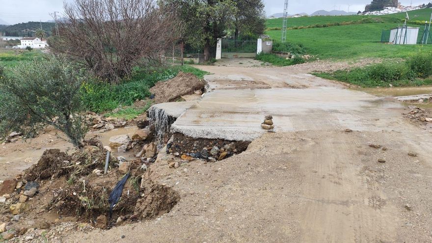 Las intensas lluvias de la madrugada dejan otros 9 hectómetros en los embalses