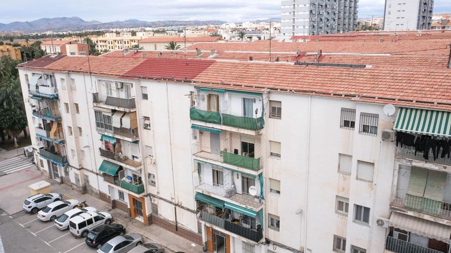Elche le pide al Consell ampliar hasta 2028 el convenio en San Antón para demoler el bloque 6