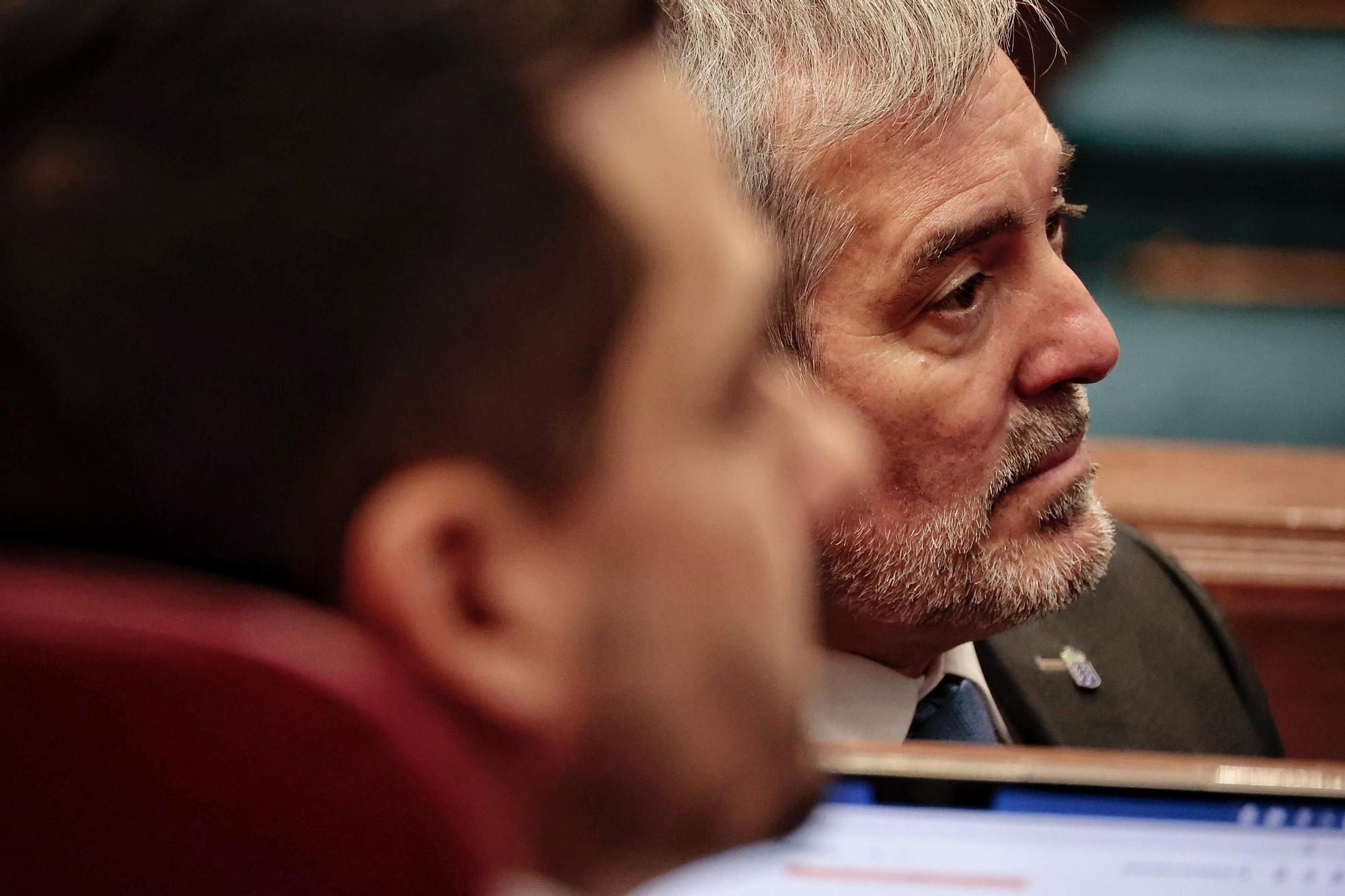 Pleno del Parlamento de Canarias