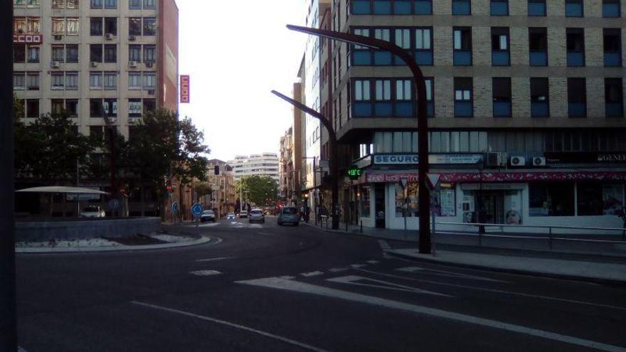 La Plaza de Alemania a las ocho de la mañana, con 18 grados