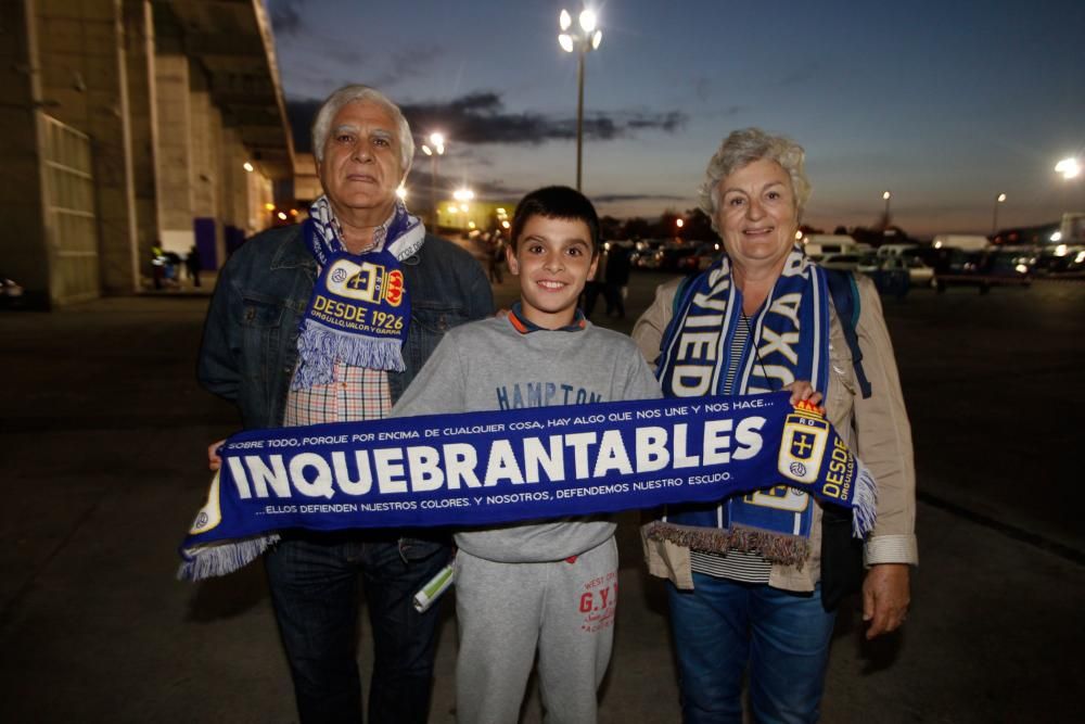 La afición azul no falta a su cita en el Tartiere: Oviedo - Tenerife