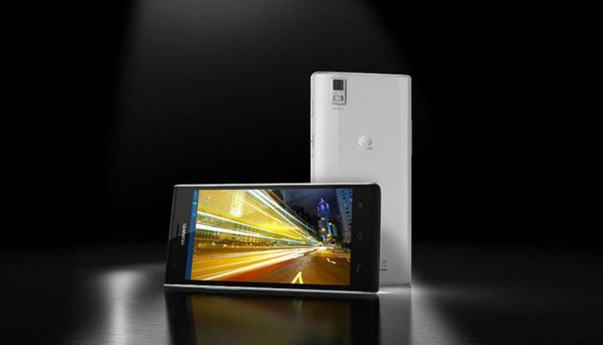 L’Ascend P2. L’Ascend P2.