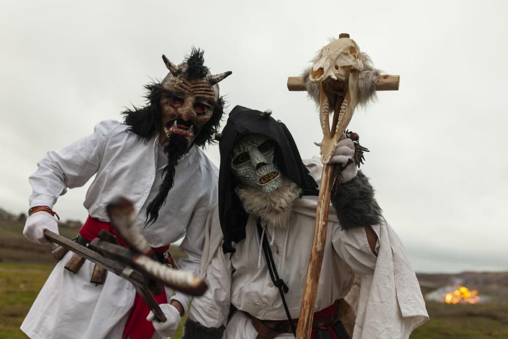 Magosto y mascaradas en Montamarta.