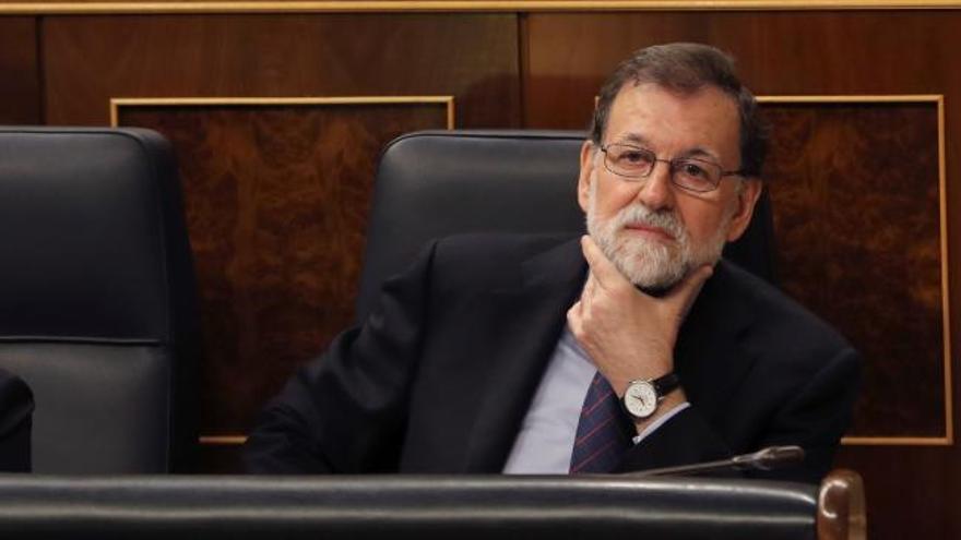 Rajoy pide una &quot;participación masiva&quot; el 21D