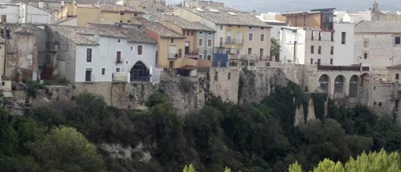 Ontinyent licita por 108.900 € la redacción de las obras de la muralla norte de la Vila