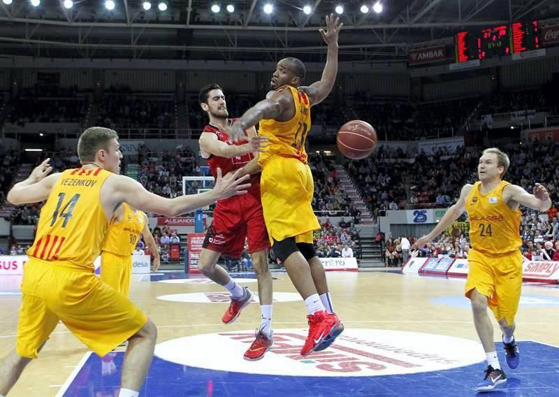 La victoria del CAI Zaragoza sobre el Tenerife en imágenes 78-65