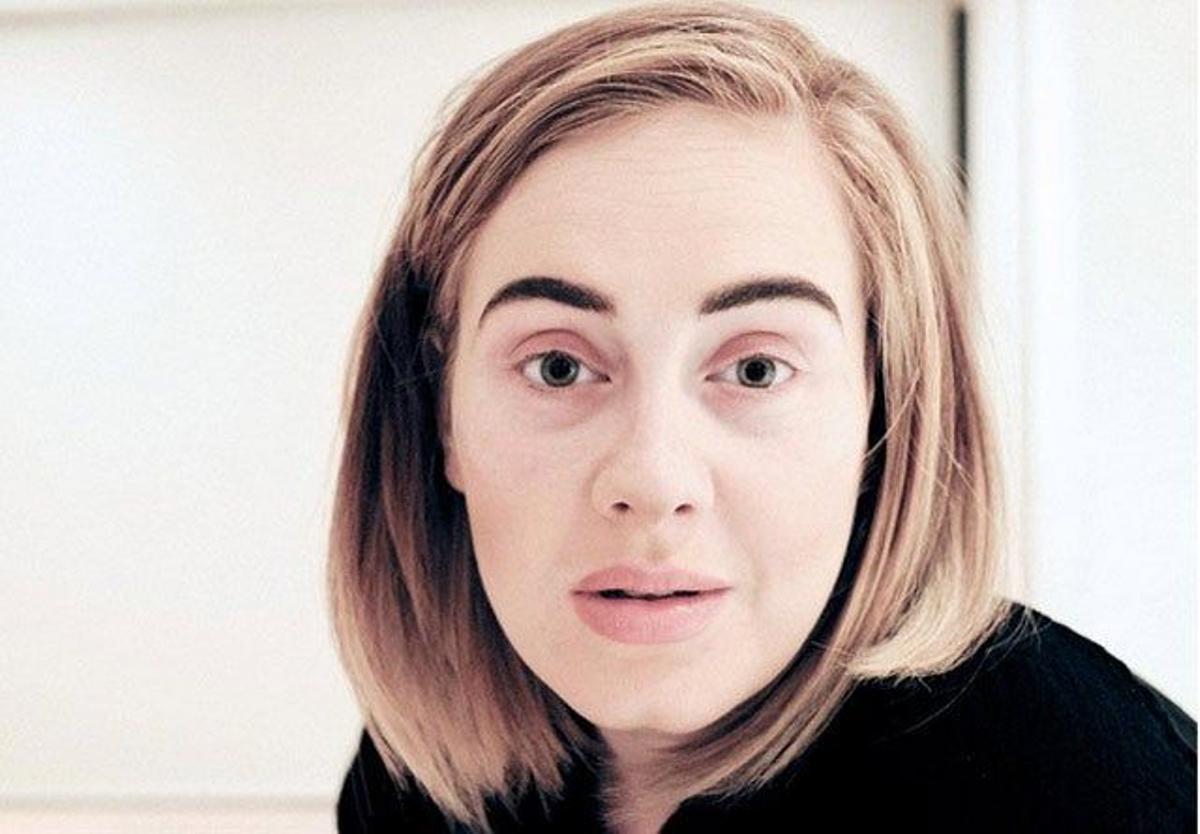 Adele comparte en Instagram una foto sin maquillaje