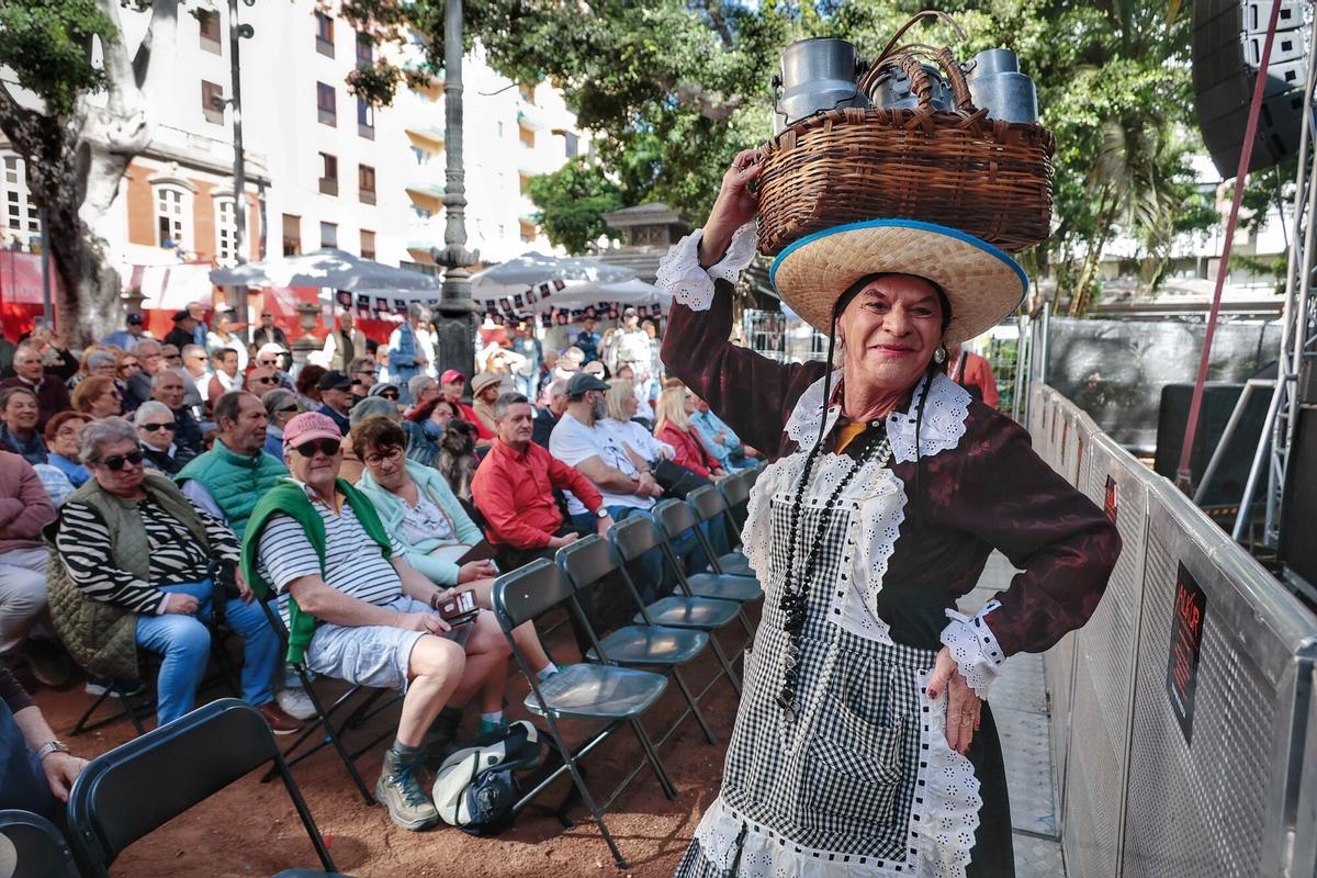 Carnaval de día. Los Fregolinos y Ni fú Ni fa