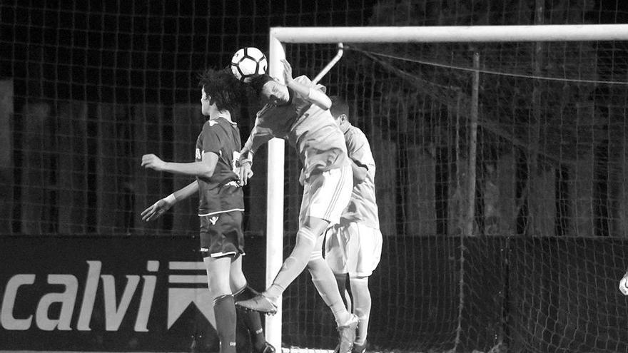 Imagen de un encuentro del conjunto Cadete A del Celta. // E. A.