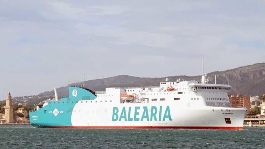 Sin rastro del pasajero desaparecido en un barco de Baleària entre Ibiza y Palma