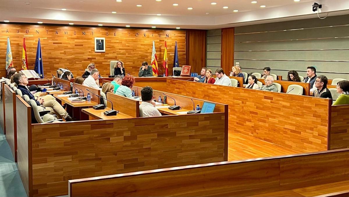 La sesión plenaria da luz verde a las subvenciones a asociaciones.