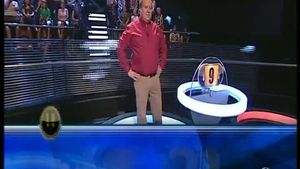 Arturo Valls amb la concursant Amaya(¡Ahora caigo!A-3 TV).