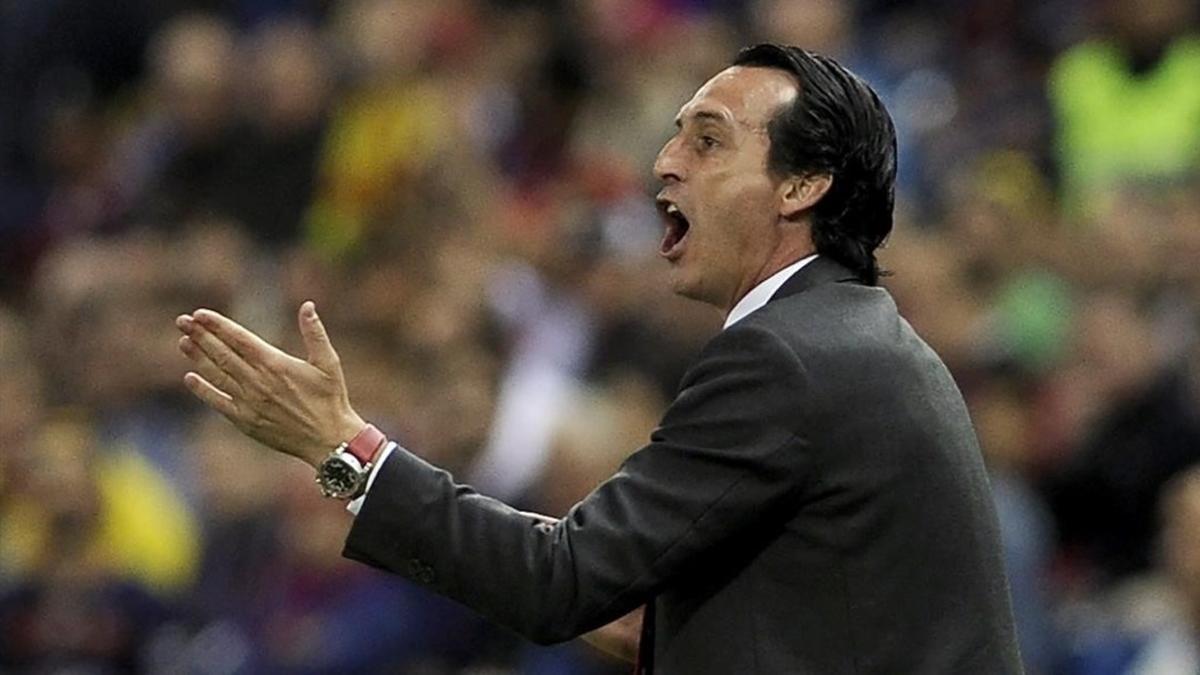 Unai Emery, en un partido con el Sevilla.