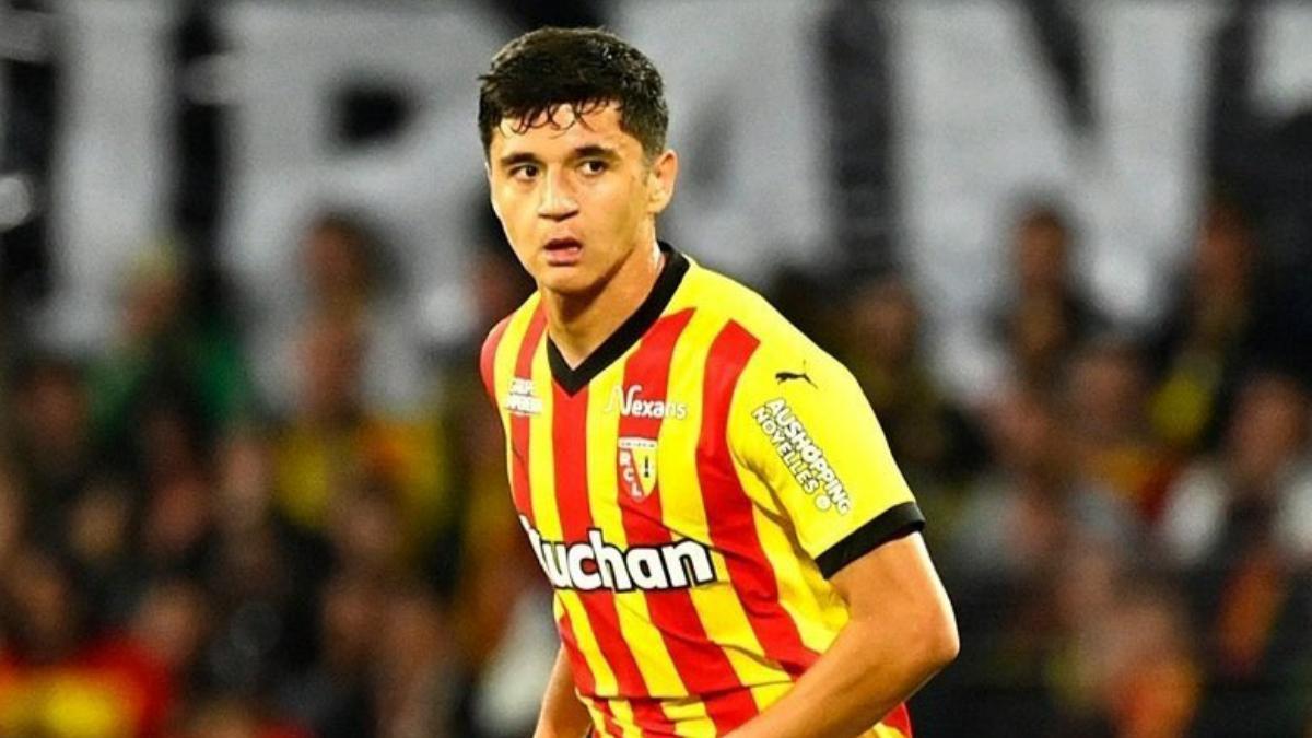 Khusanov, pilar fundamental del Lens