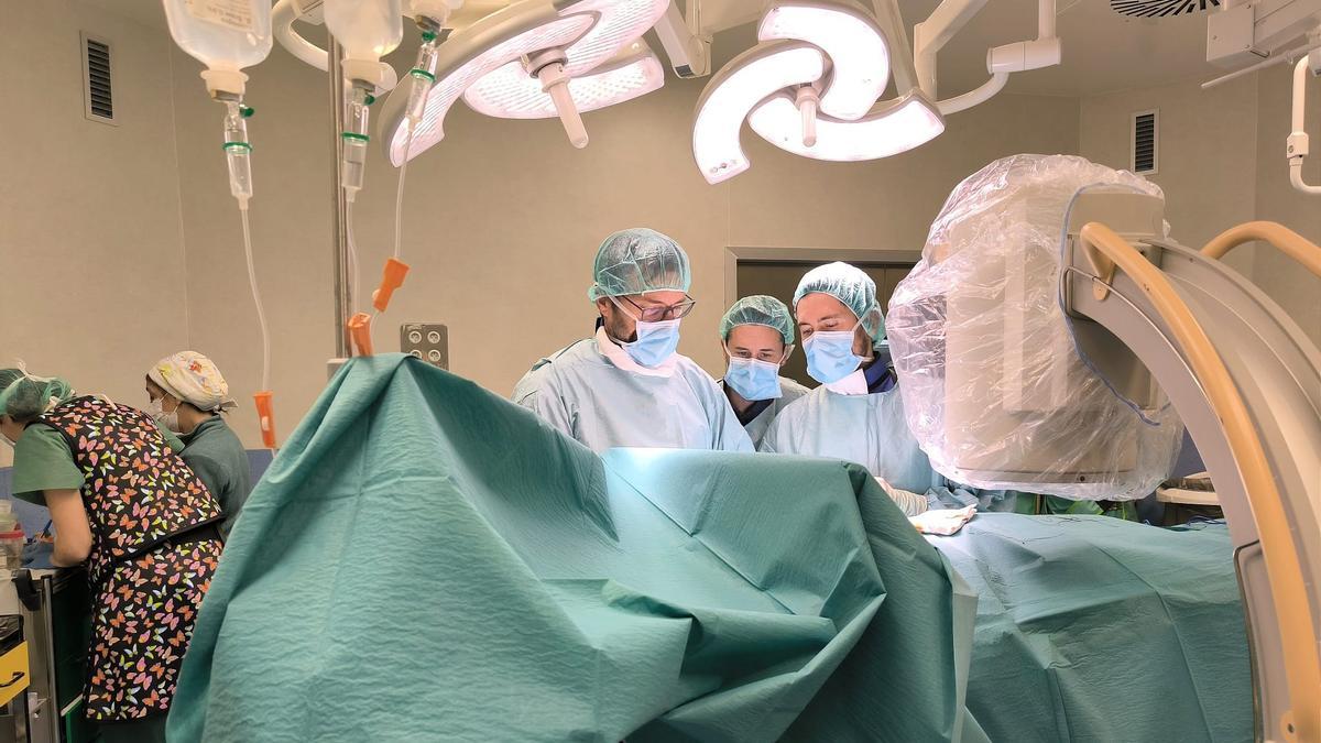 Sanitarios en una intervención