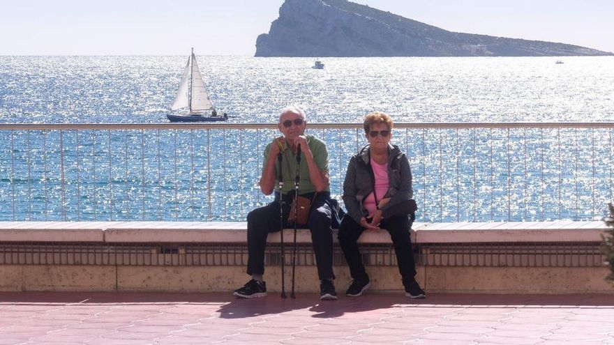 Pincha el Imserso en la Costa Blanca: solo el 60% de los turistas previstos