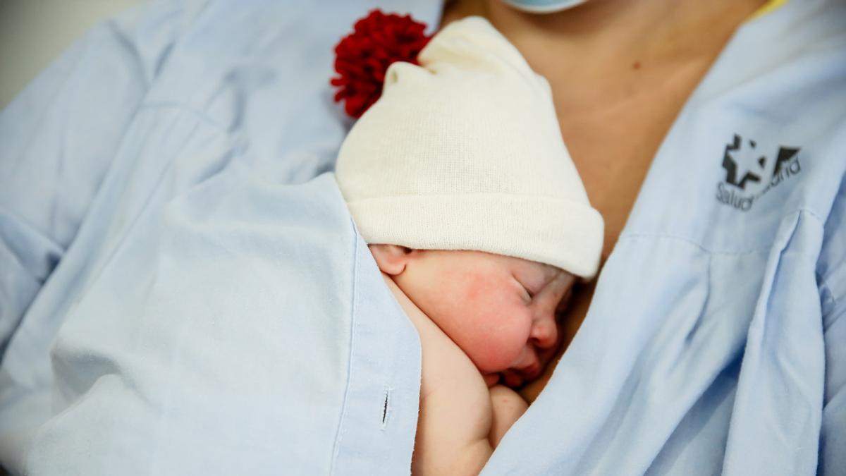 La natalitat a Espanya es desploma amb un nou mínim: ni 330.000 naixements el 2022