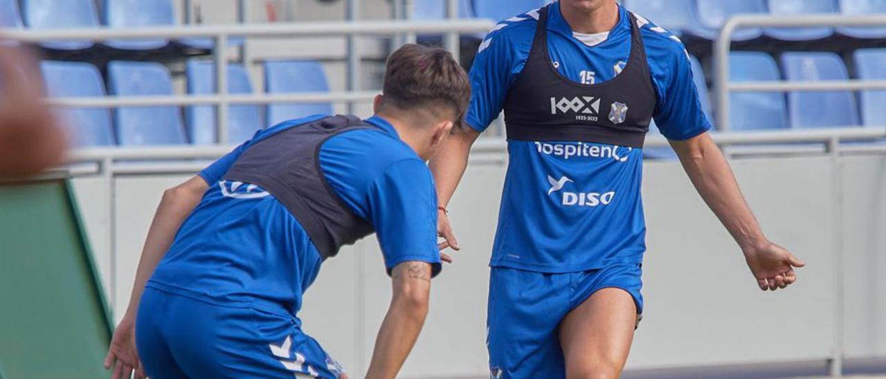 Pablo Larrea, durante un entrenamiento en el Heliodoro. | | CDT