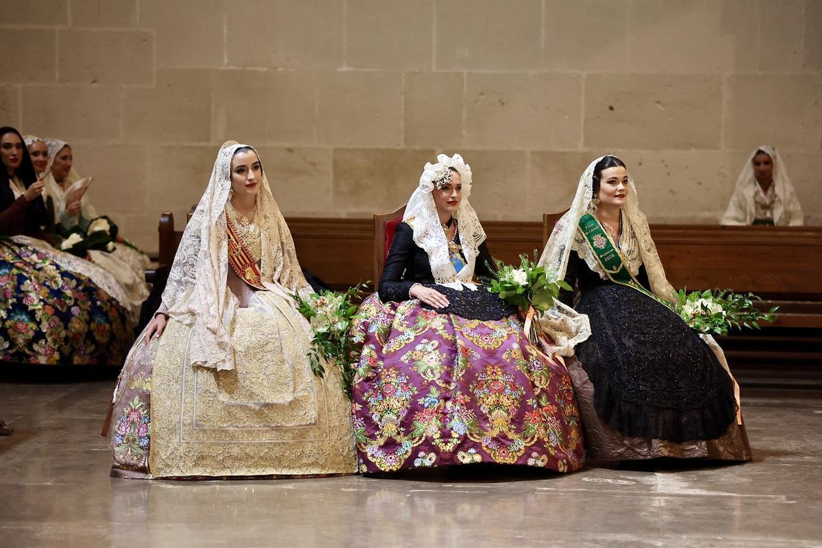 Segunda sesión de la Ofrenda en las Hogueras de Alicante