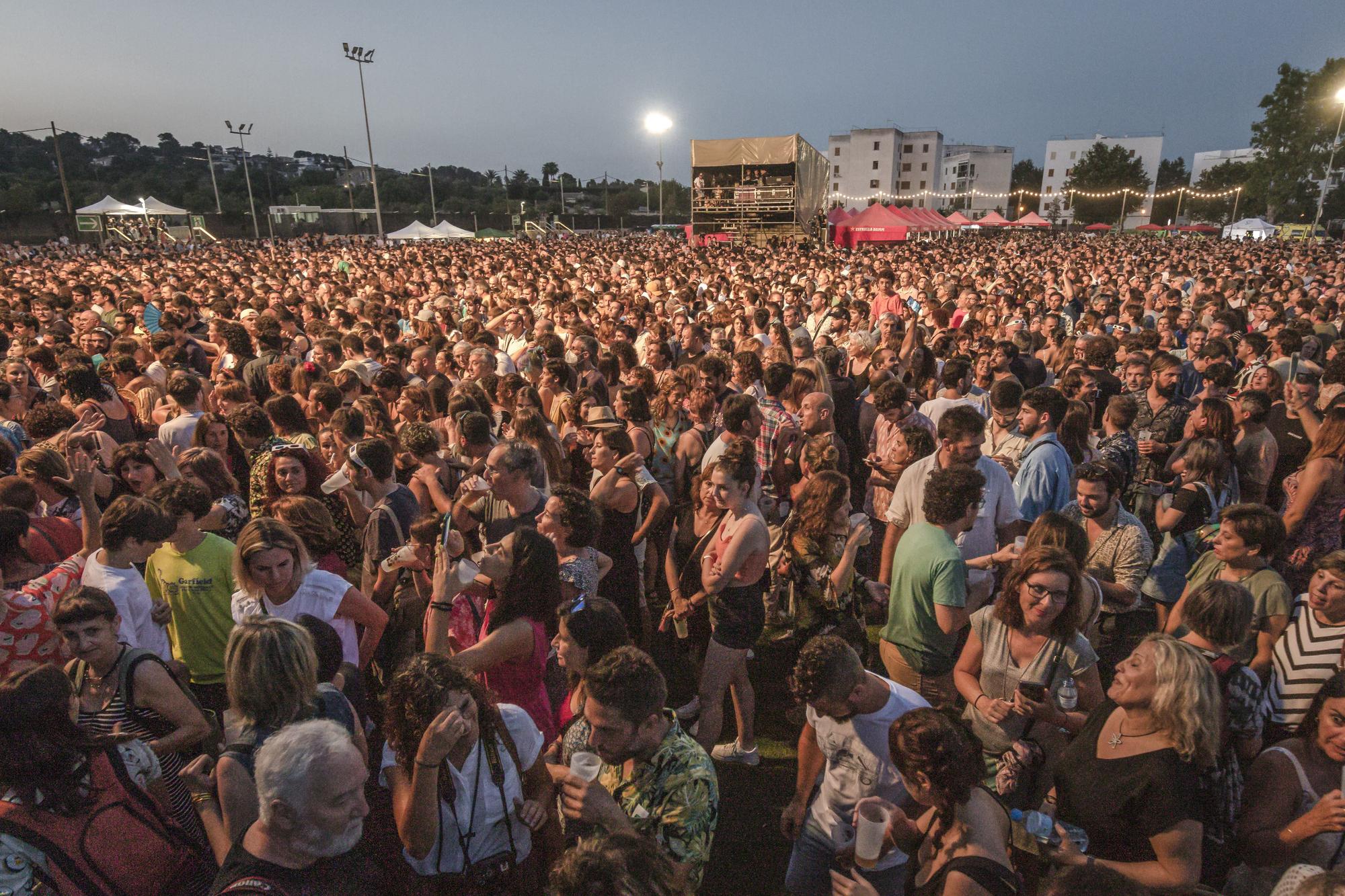 Antònia Font desata la euforia en su esperado concierto de regreso en Inca