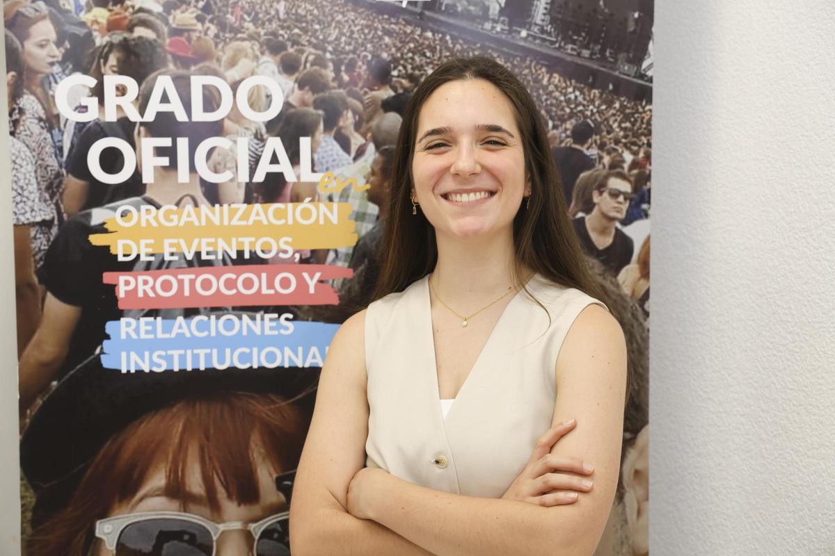 Silvia Carbonell Baños se desempeña como Coordinadora de Eventos en Esatur.