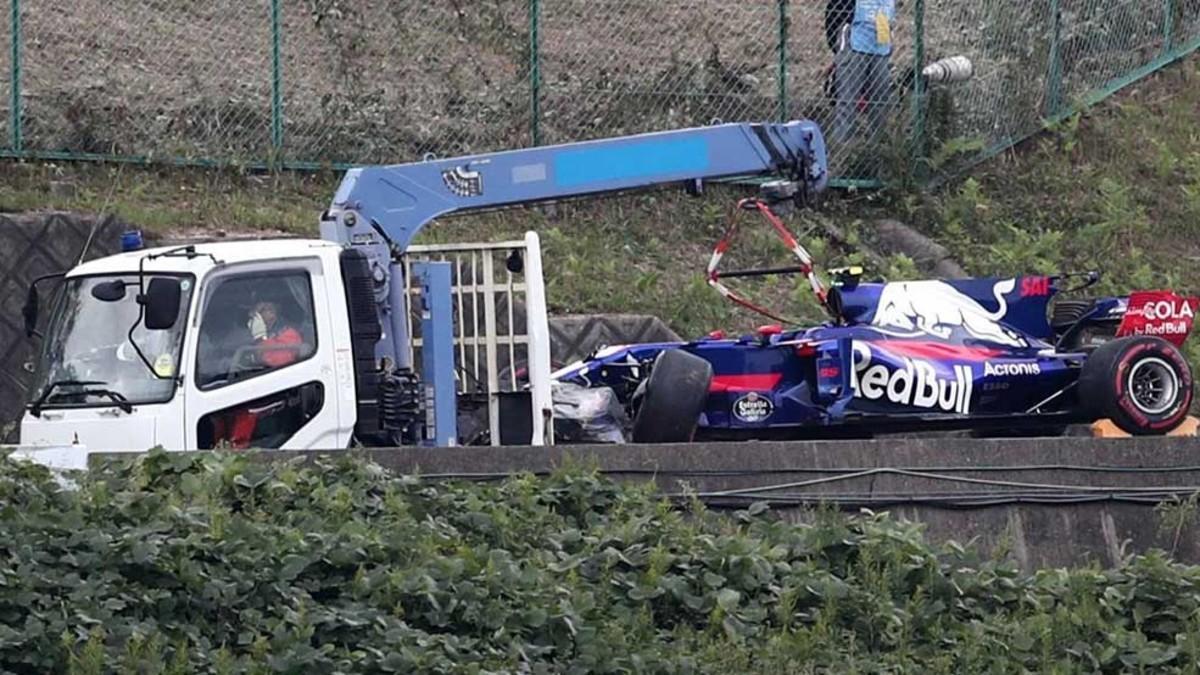 Sainz sufrió un aparatoso accidente sin consecuencias físicas