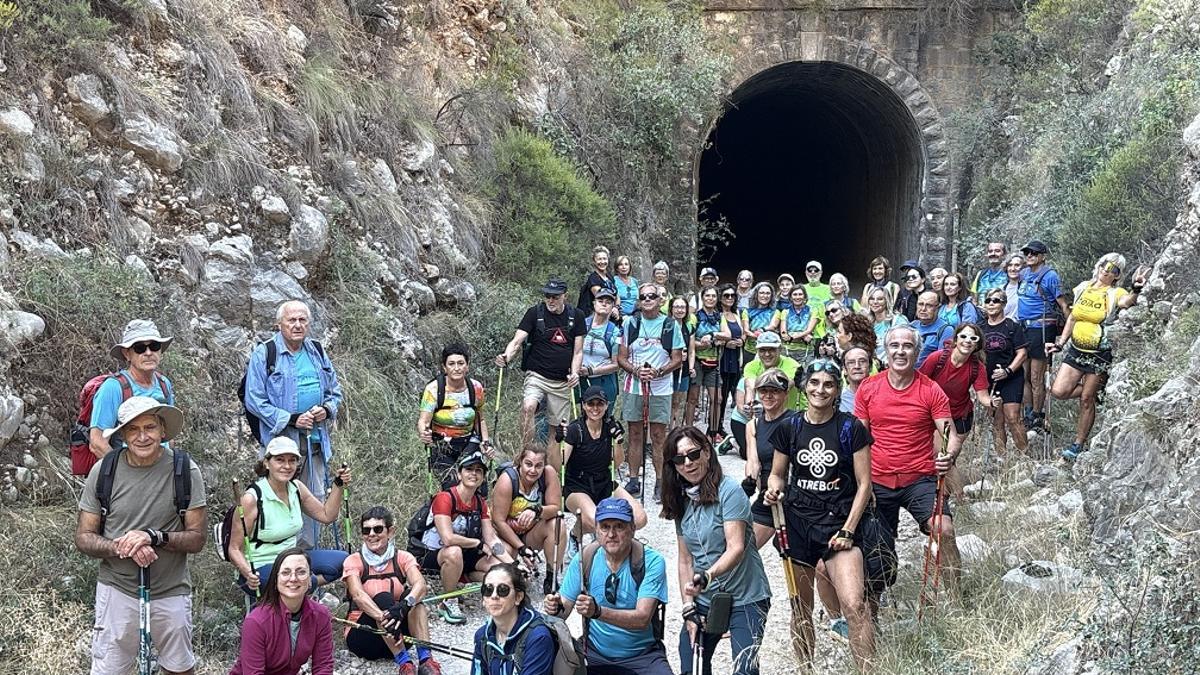 Los y las participantes en el encuentro