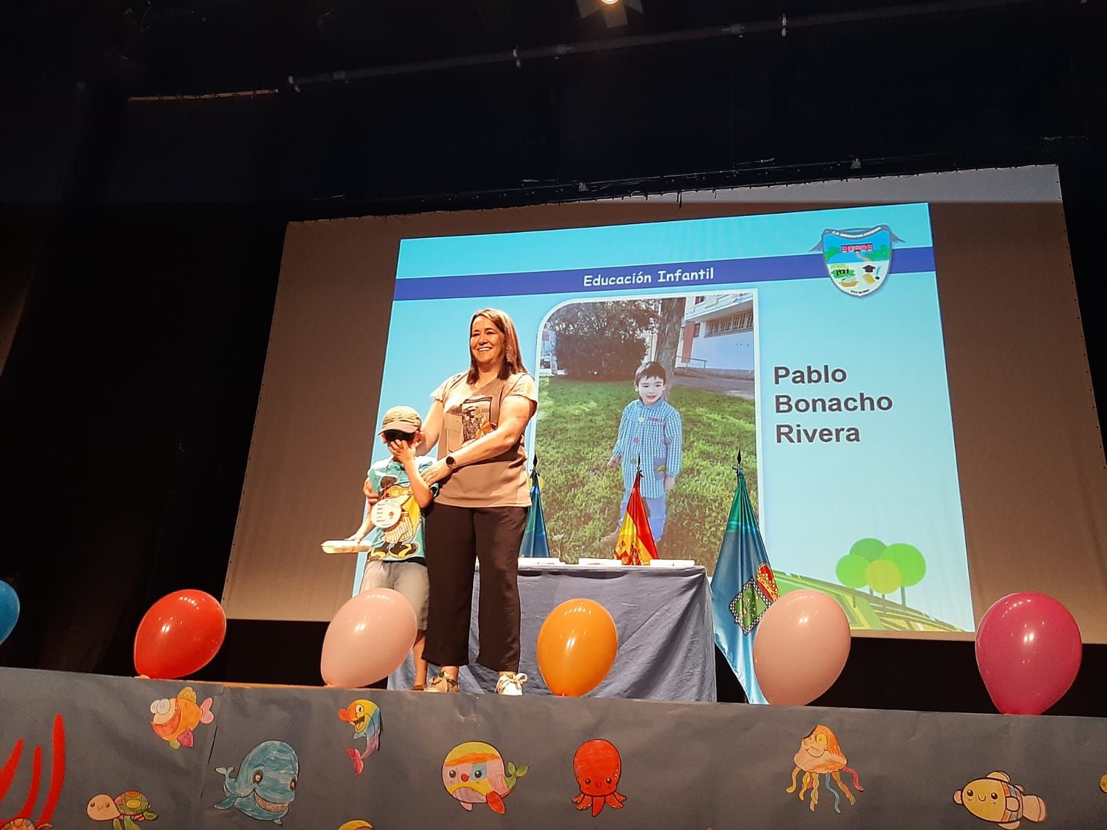 Los niños de Infantil del Colegio Arregui se gradúan: todas las imágenes de su despedida de Primaria