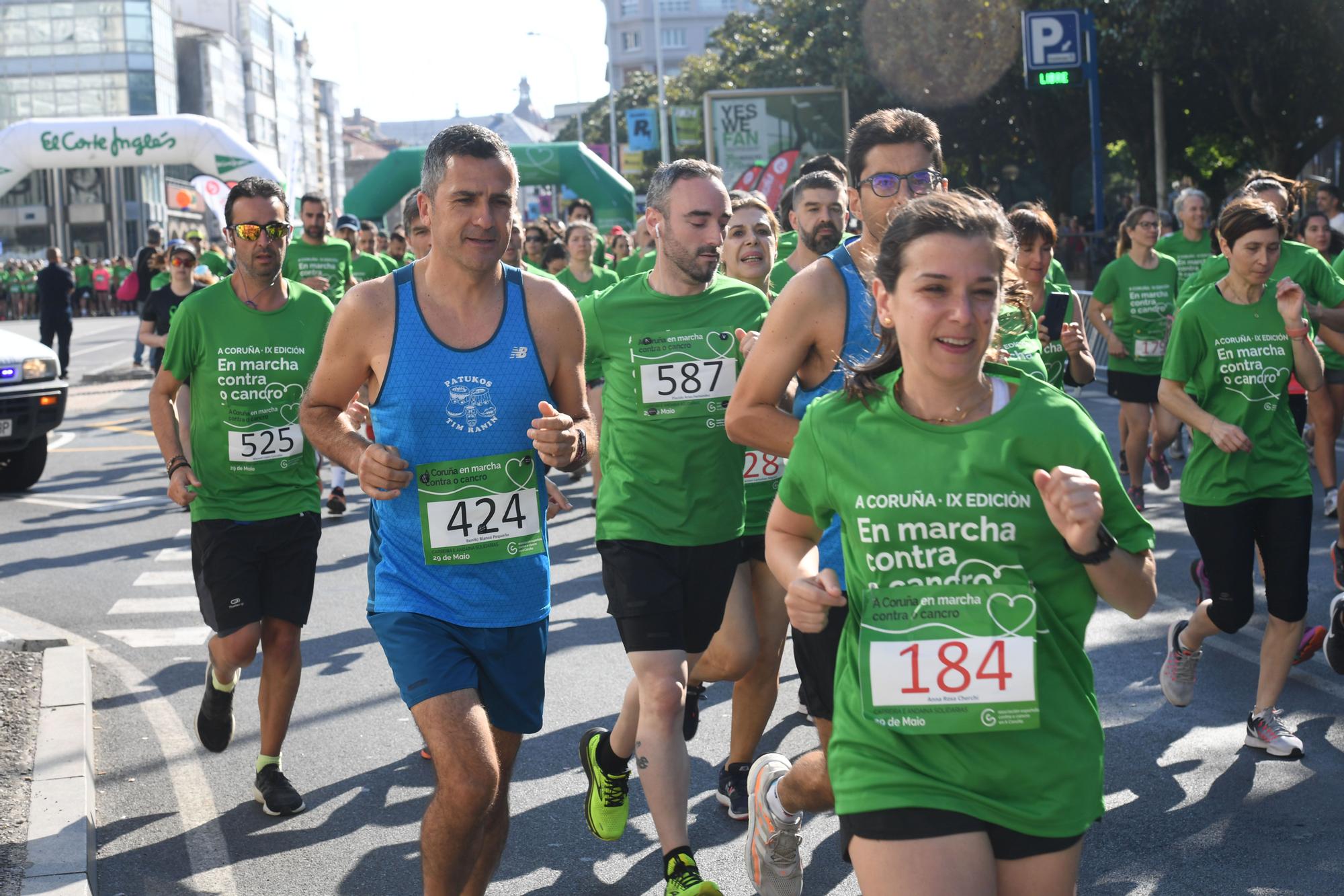 La Carrera contra el Cáncer tiñe de verde la ciudad