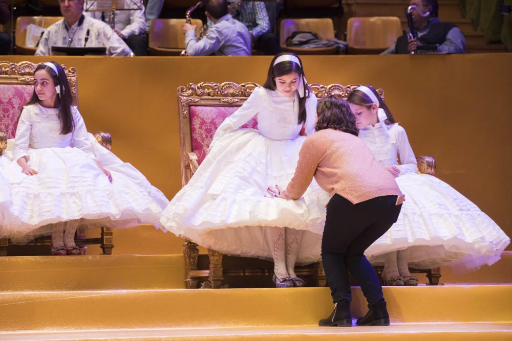 Ensayo de la exaltación de las falleras mayores