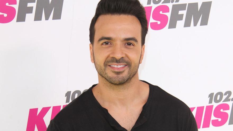 Luis Fonsi TAMBIÉN estuvo en la boda india