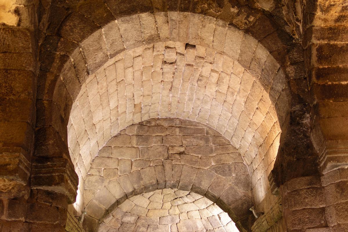 Interior de la Ermita de Santa María de Melque