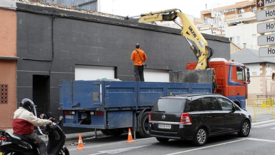 Lloret enderroca dues finques a l&#039;avinguda de Blanes