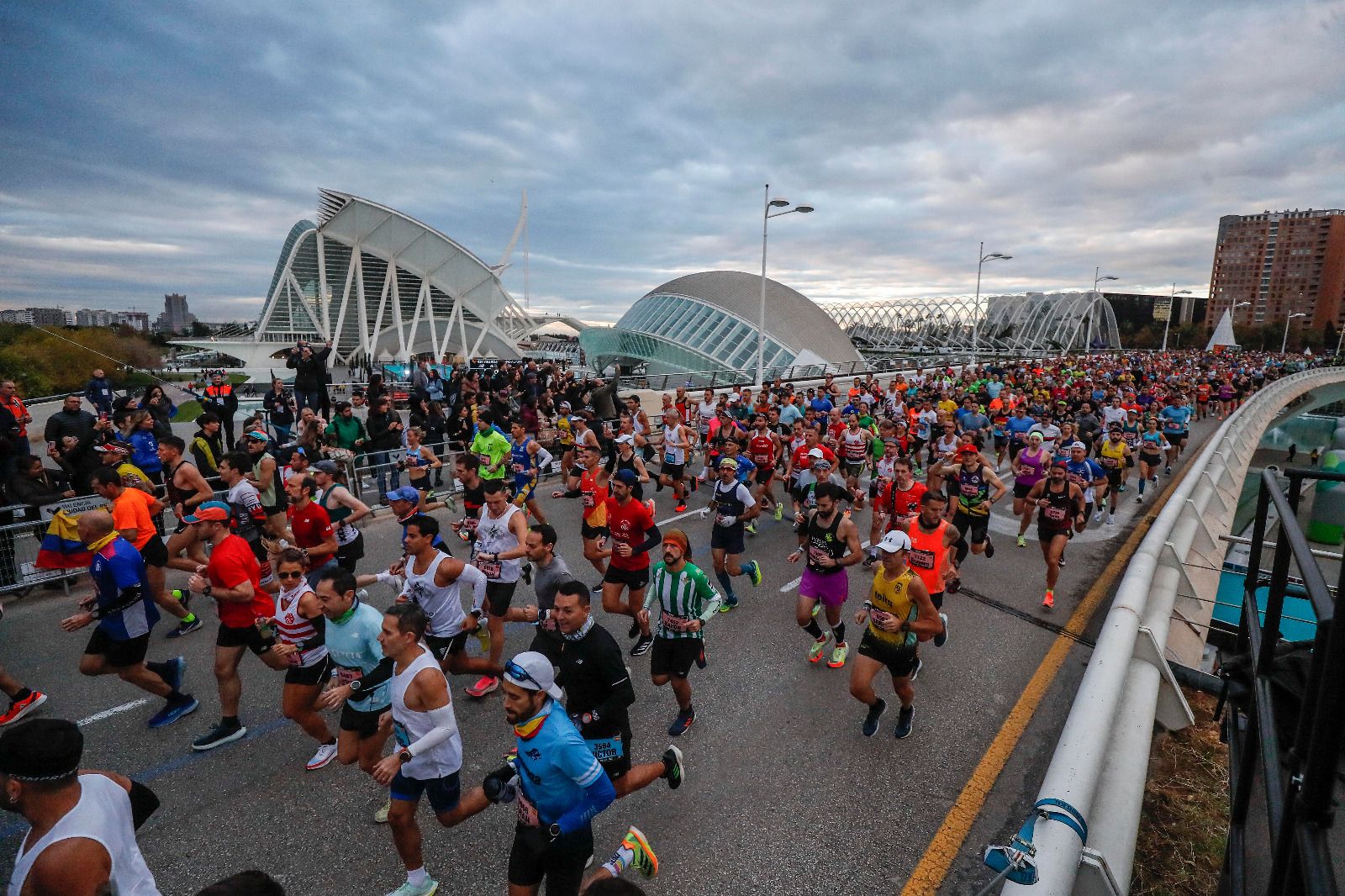 GALERÍA | Todas las imágenes de la Maratón Valencia Trinidad Alfonso