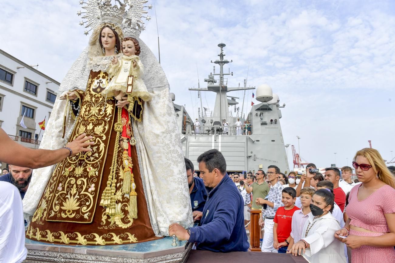 La Virgen del Carmen de La Isleta resiste al calor