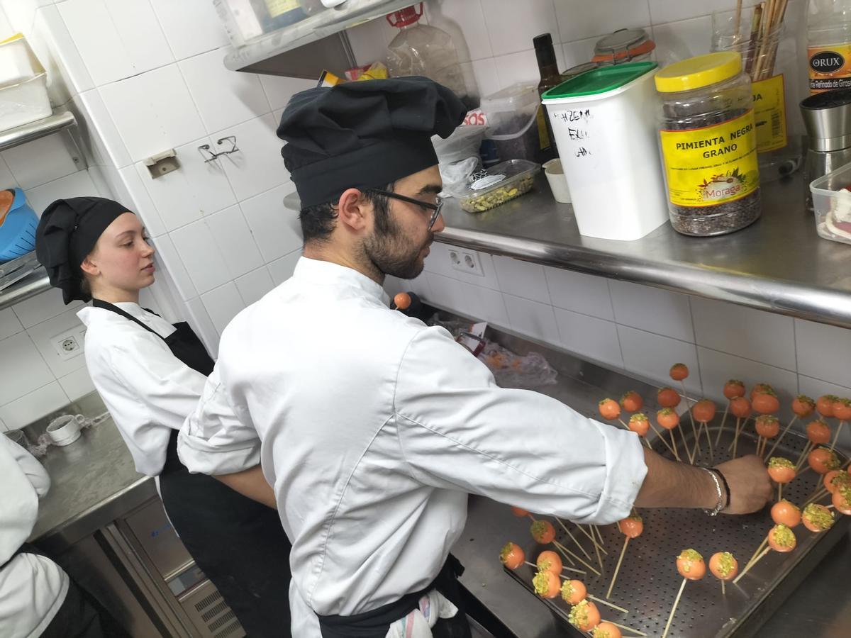 Inicio de curso de la escuela de hostelería de 'El Henchidero'