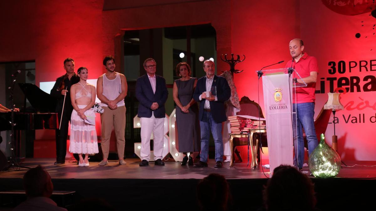 Entrega de premios del 30º Premio de Literatura Erótica "La Vall d'Albaida"