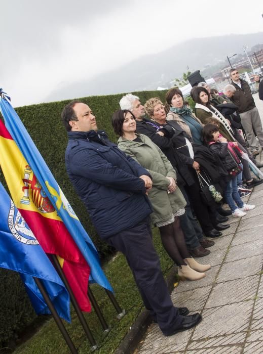 Descubrimiento de la placa de Isidro Langara en el