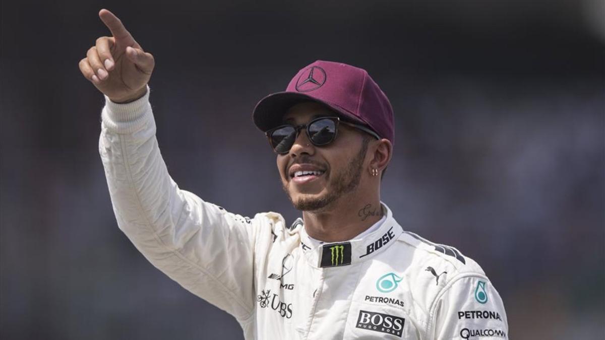 Hamilton, exultante tras igualar las 65 poles de Senna