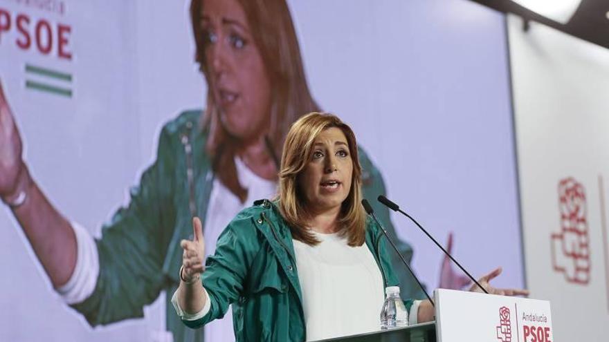 Susana Díaz: &quot;La gente quiere que el PSOE vuelva, pero no que vuelva el pasado&quot;