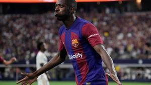 Dembélé celebra su último gol con el Barcelona frente al Real Madrid en Dallas.