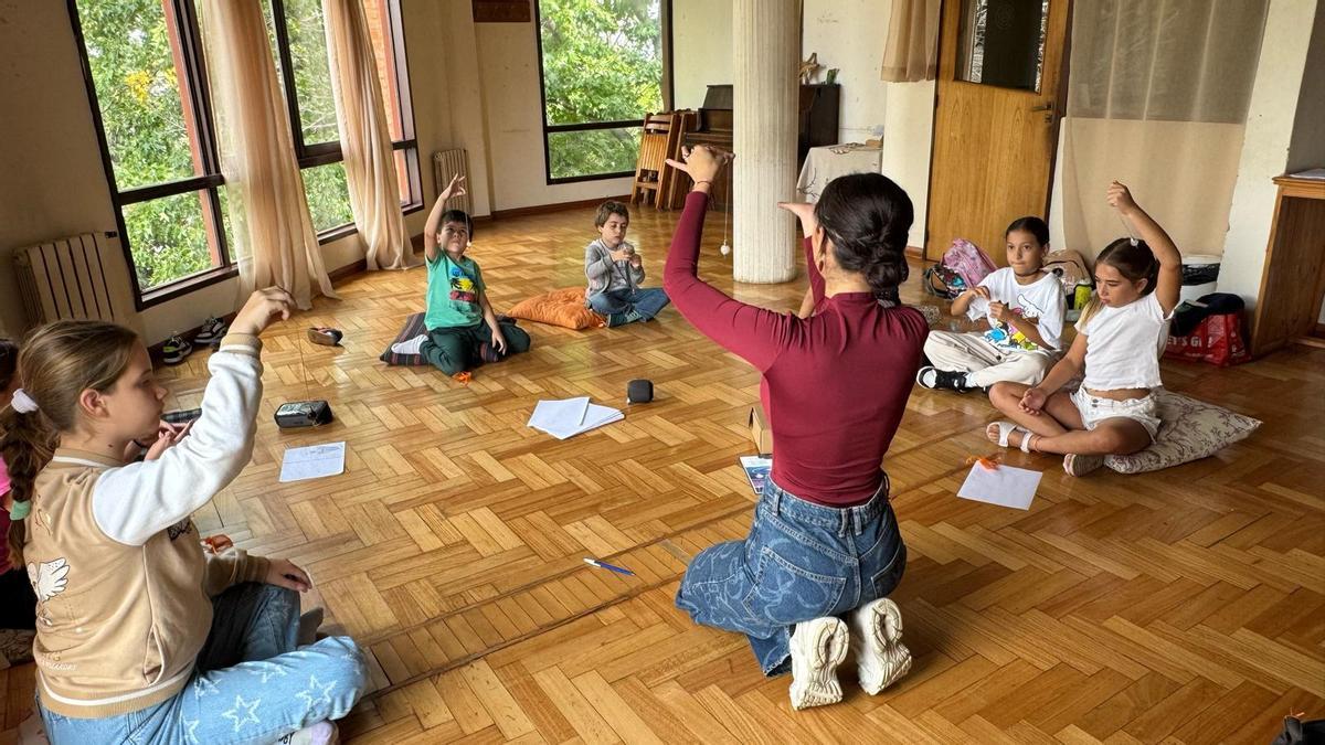 Escuela Consciente por Raquel Sáez.