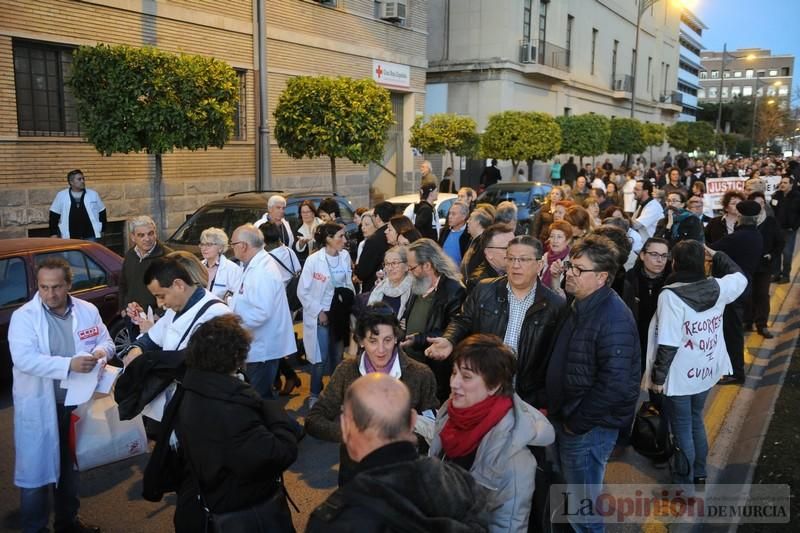 La marea blanca toma Murcia