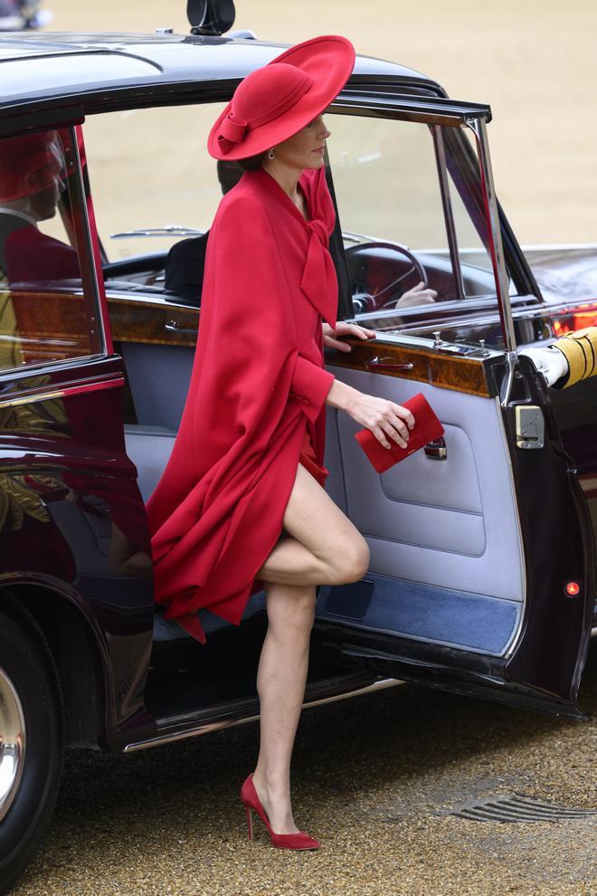 El impresionante look 'total red' de Kate Middleton