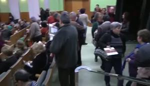 Presentació del Calendari de les Dones 2014 a Santa Coloma, el dia 14 de desembre.