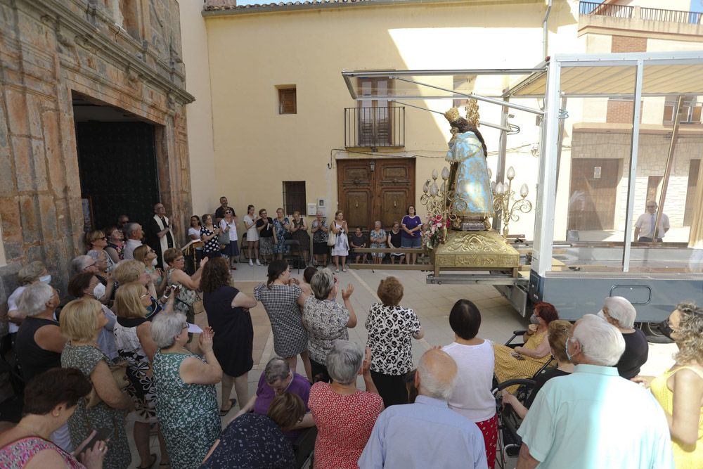 La Peregrina recorre los pueblos de les Valls, en Camp de Morvedre.