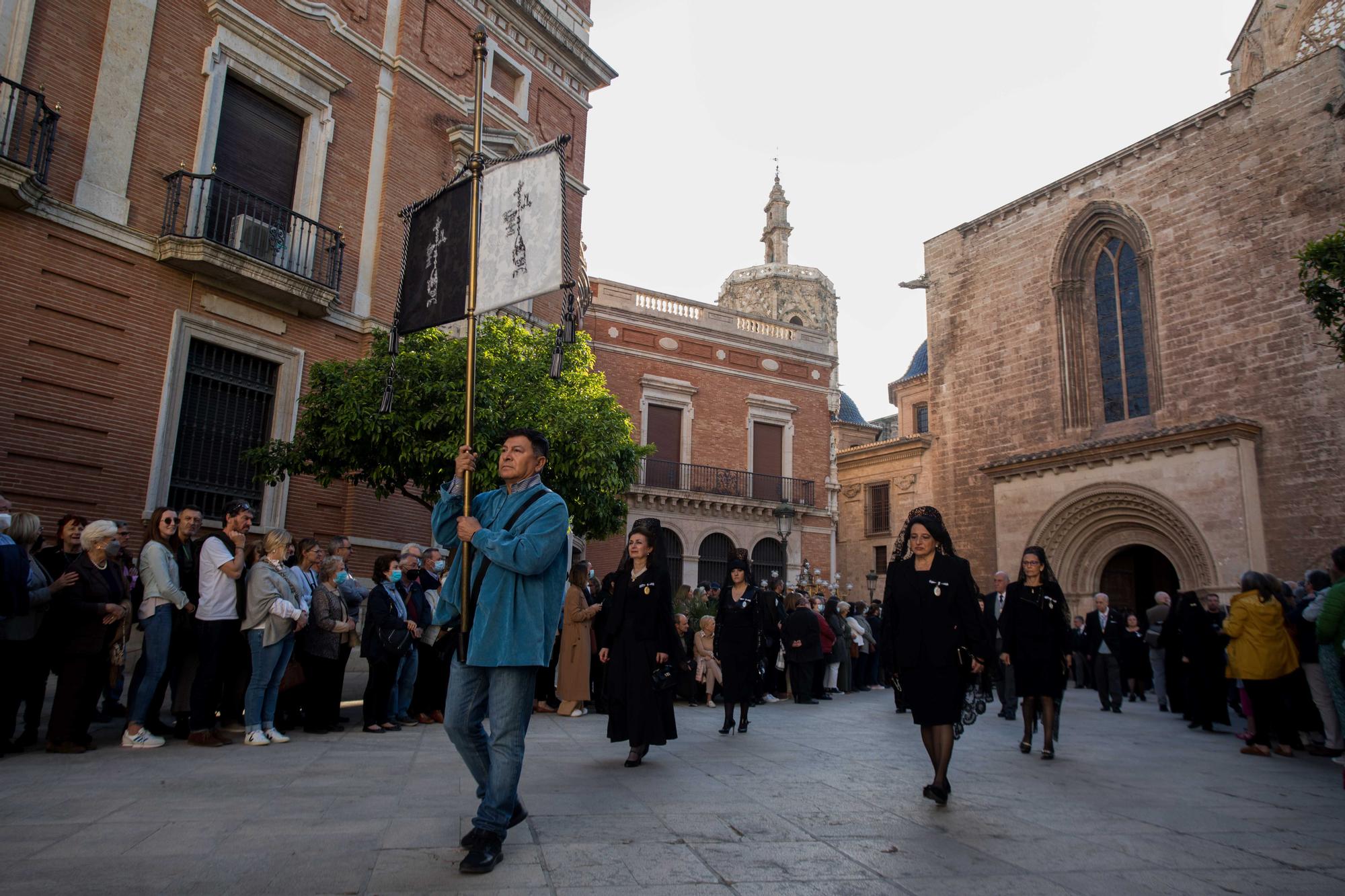 La procesión general de San Vicente recorre el centro de la ciudad