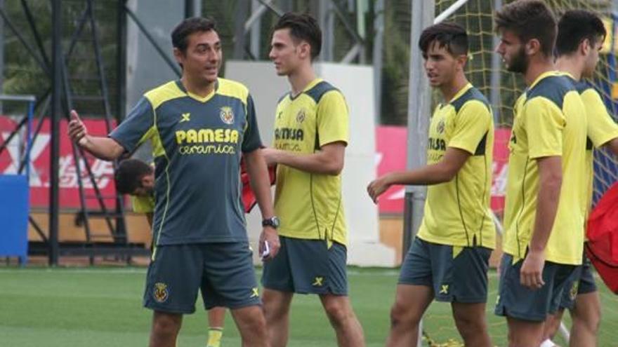 Salvachúa: «A nivel técnico es difícil enseñarles más  a estos jugadores»